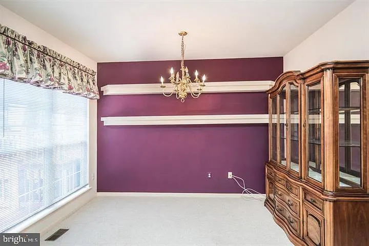 8359 Regal Oak Ct — Photo 14