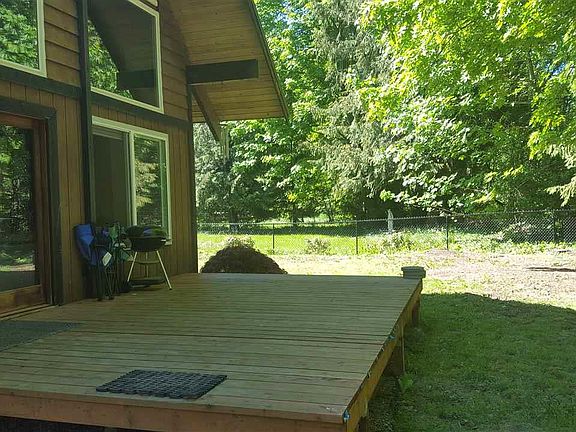 5th image of 663 S Alder Ln