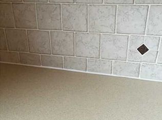 26 Tilden Ave, Warwick, RI 02888