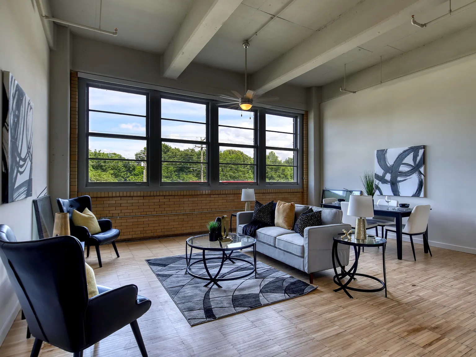 Model Tobacco Lofts — Photo 4