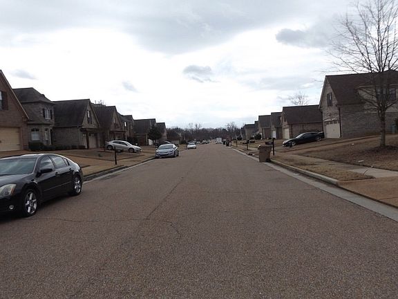 5th image of 1597 Sawmill Creek Ln