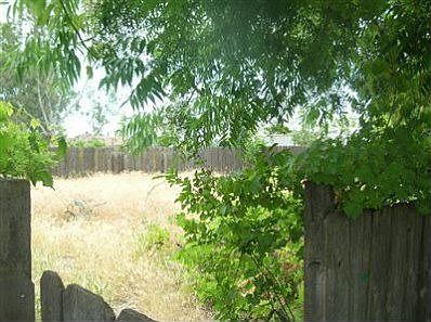 4th image of 17150 Melba Dr E
