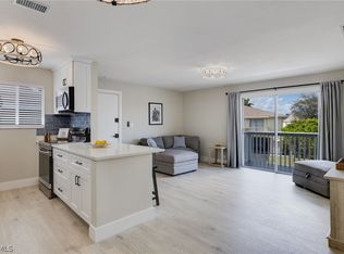 3326 New South Province Blvd APT 4, Fort Myers, FL 33907