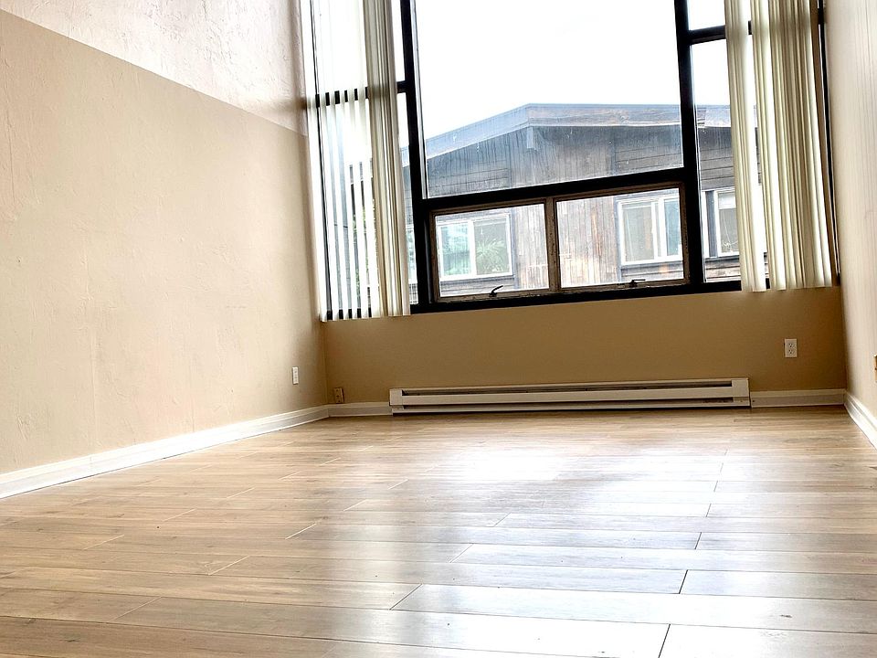 1st image of 315 Belmont Ave E APT 206