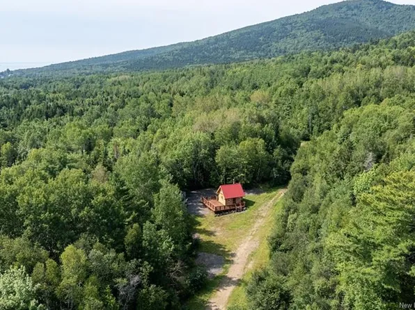 1266 Albert Mines Rd, Hopewell, NB E4H 1X1