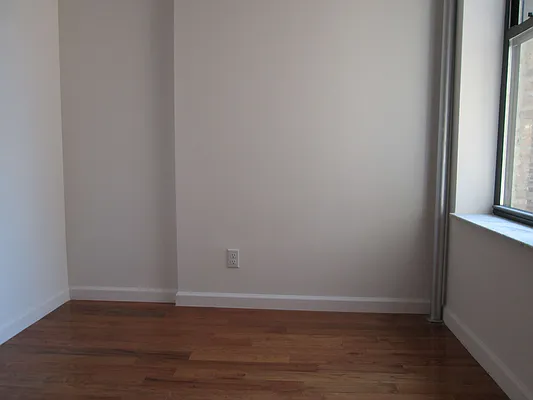 Rented by Michael Palmieri, LREB | media 35