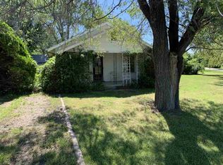 558 S Pleasantview Dr, Andover, KS 67002