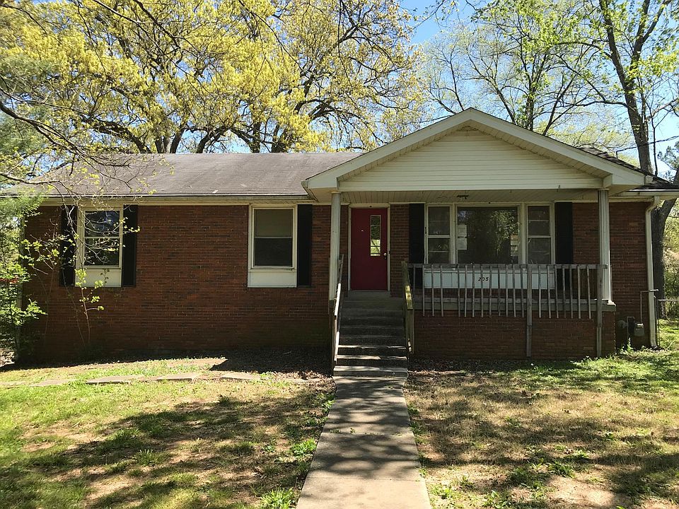 1st image of 205 Hicks Ln