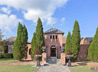 21313 Rabbit Run Dr, Baton Rouge, LA 70817