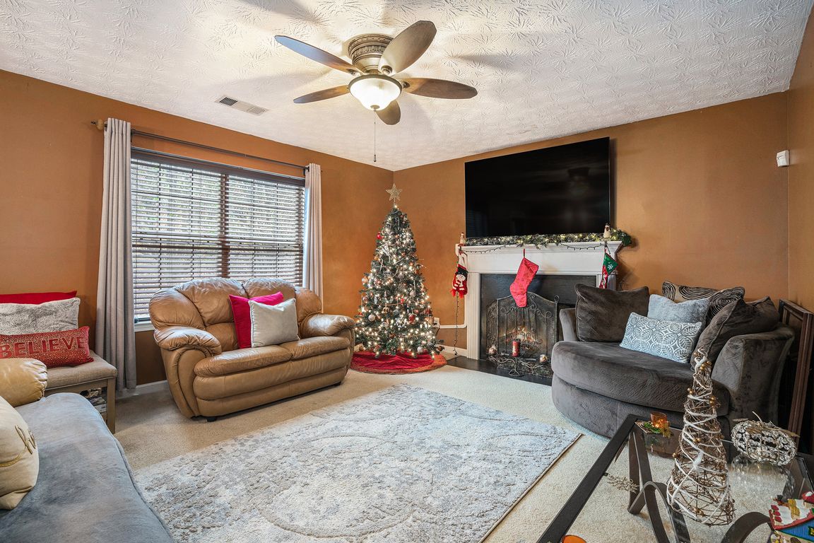 next background image