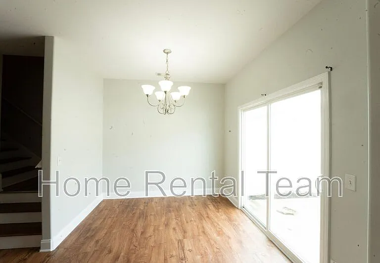 573 Governor Treutlen Cir — Photo 11