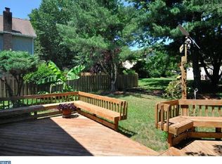 1005 Red Oak Dr, Cherry Hill, NJ 08003