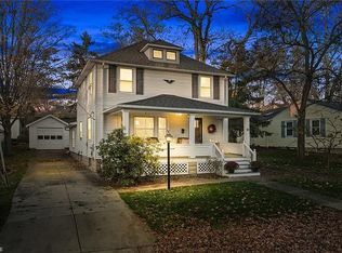 81 May Ct, Chagrin Falls, OH 44022