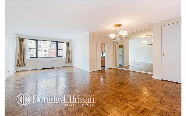 Sold by Douglas Elliman | media 24