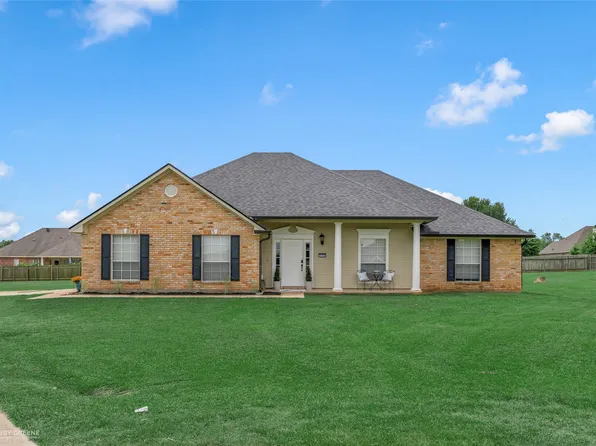129 Wilburn Rd, Stonewall, LA 71078