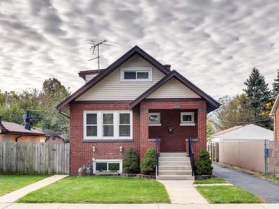 1625 Woodland Ave, Des Plaines, IL, 60016