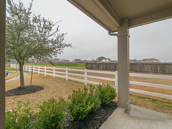 GREENBELT - No Side Neighbor