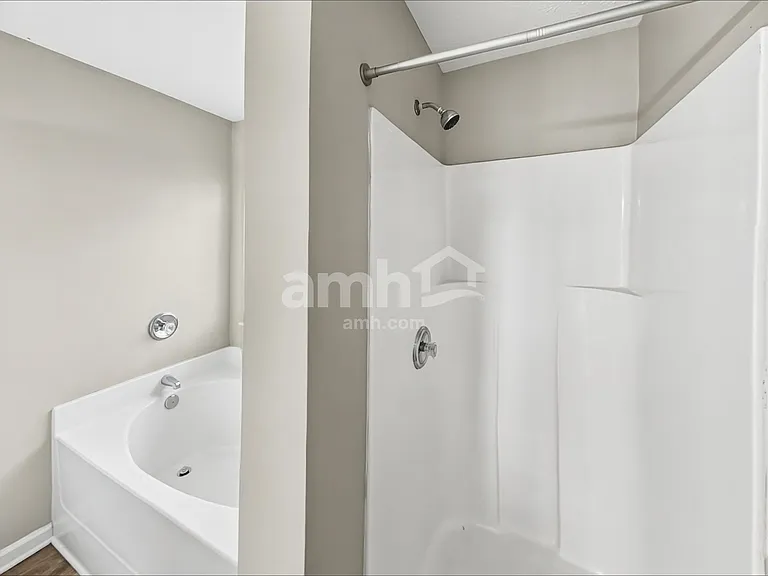 2120 Loudenslager Dr — Photo 12