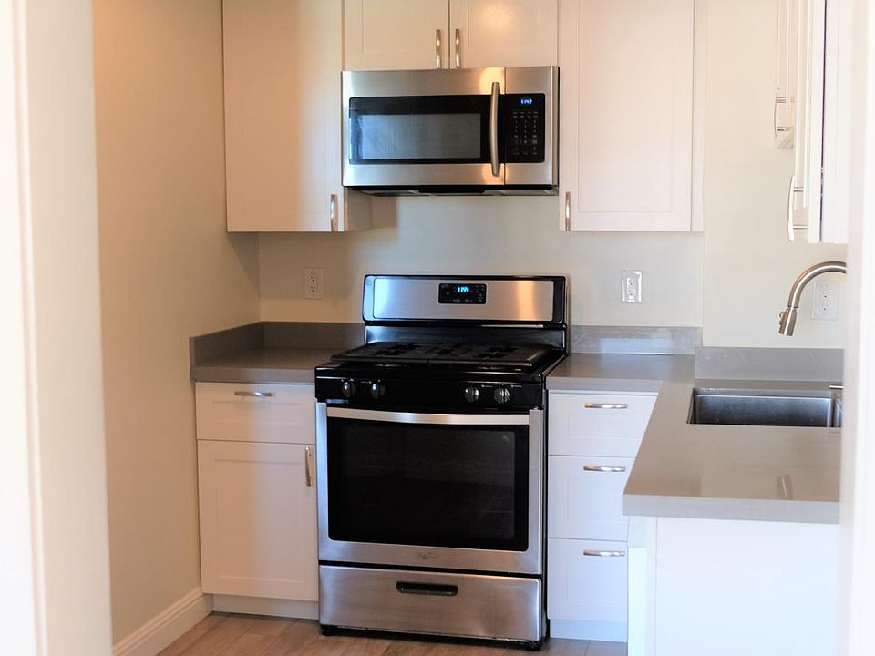 1st image of 1456 Jones St APT 35