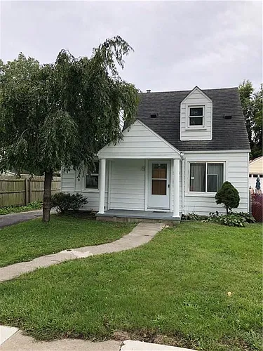 26139 Hanover St Photo 1