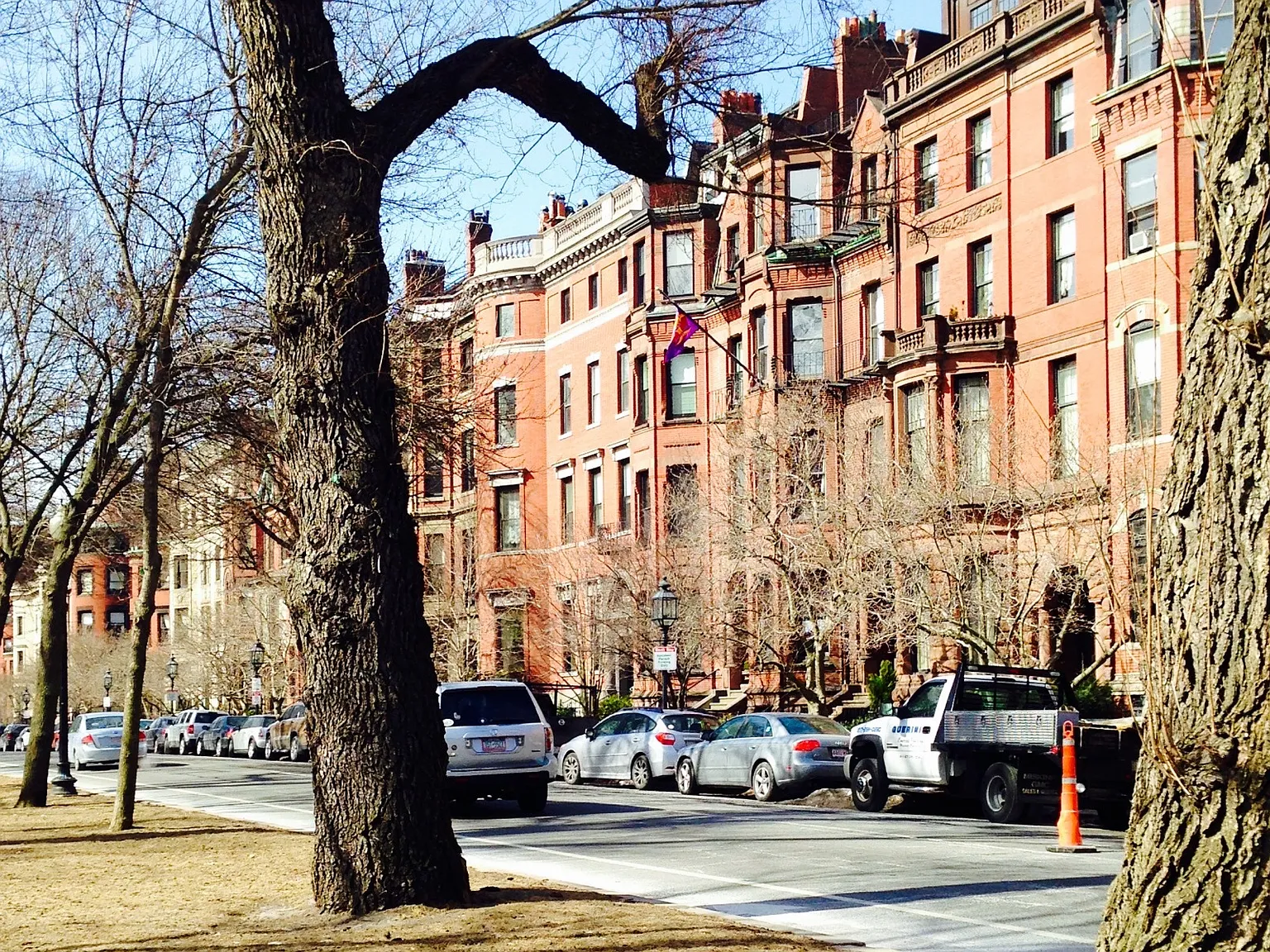 Commonwealth Ave, Boston — Photo 3