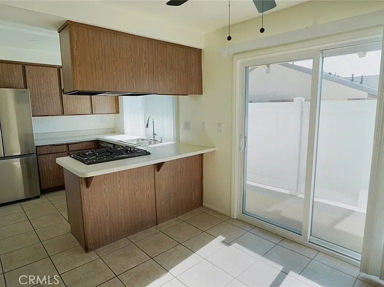 7310 Corsican Dr — Photo 5