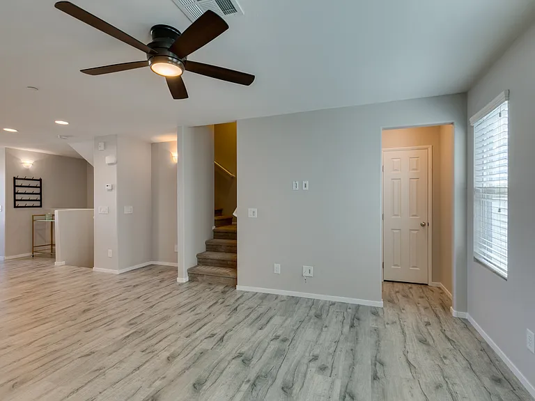 9050 W Tropicana Ave #1048 — Photo 15