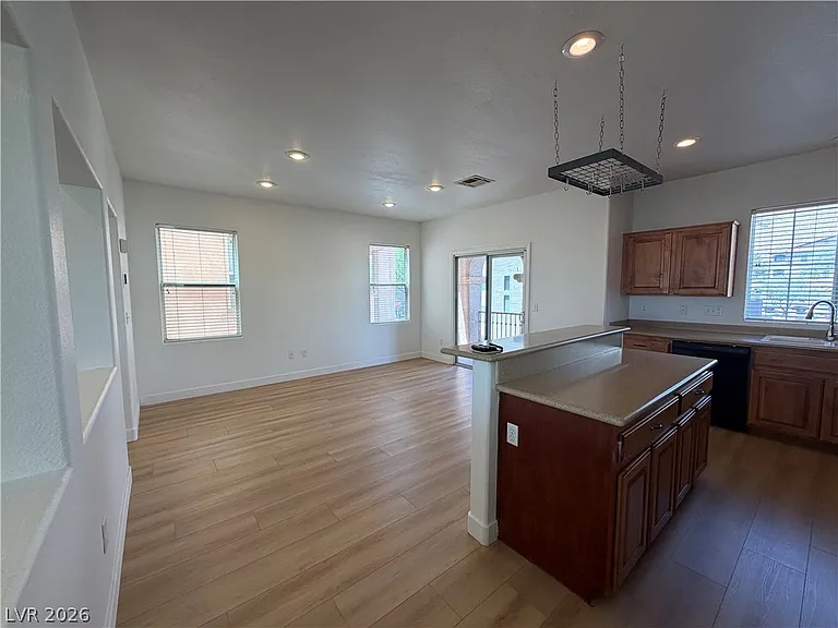 3420 Balanced Rock St — Photo 15