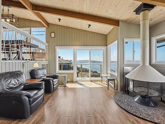 3rd image of 59 Kailua Way