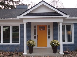 7320 Holliday Dr W, Indianapolis, IN 46260