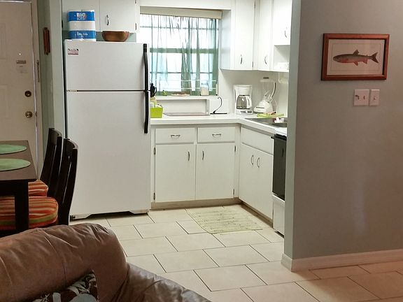Fridge, Micro, oven, stove