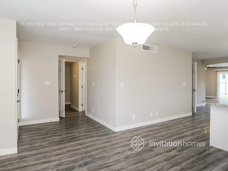 4844 W Townley Ave — Photo 6