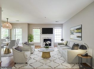 5982 Founders Hill Ct UNIT 202, Alexandria, VA 22310