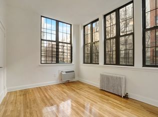 277 W 22nd St APT 1, New York, NY 10011
