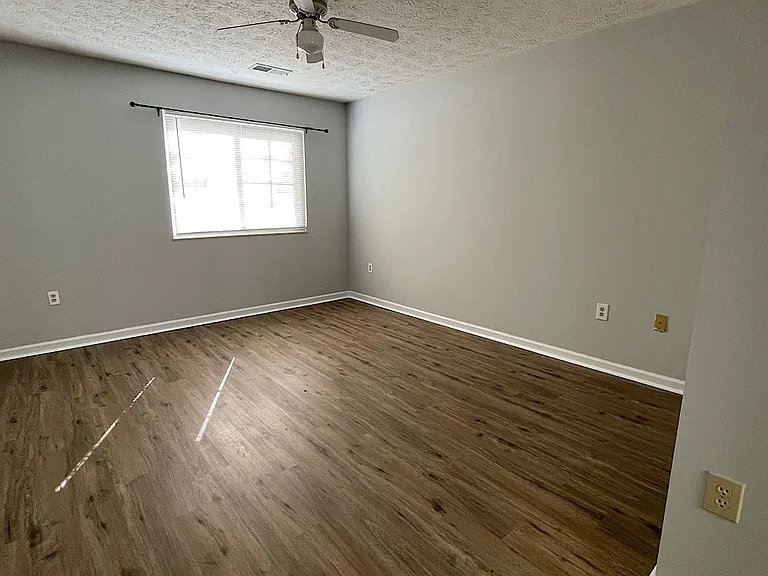 8314 Glenwillow Ln #101 — Photo 9