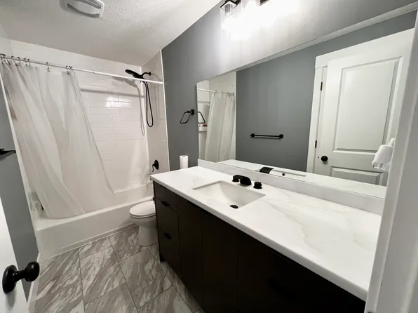 840 S Main St, Orem, UT 84058