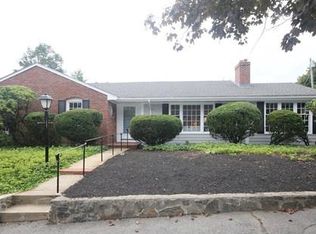 34 Beverly Ave, Marblehead, MA 01945