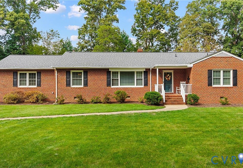 1st image of 8122 N Mayfield Ln