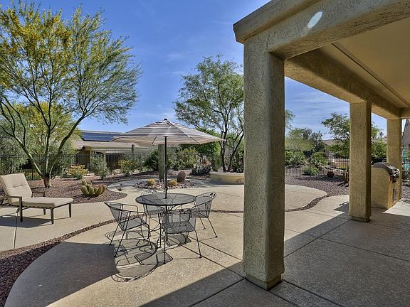 5th image of 26658 W Mohawk Ln