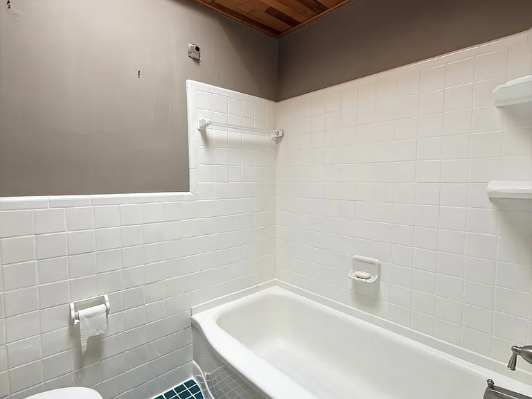 5220 Gramercy Dr — Photo 12