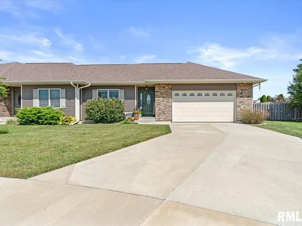 600 Liana Ave, New Berlin, IL 62670