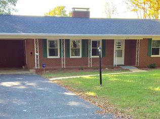 4200 Tangle Ln #HOUSE, Winston Salem, NC 27106