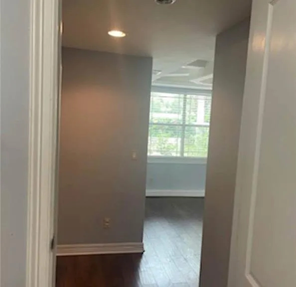 1516 S 14th Ave — Photo 4