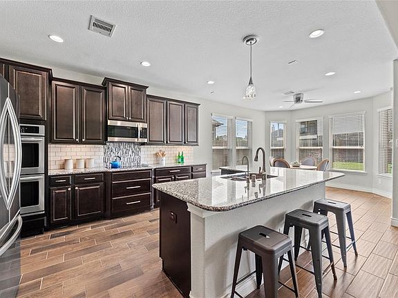 4th image of 25619 British Pine Court