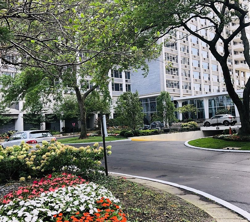 1st image of 4250 N Marine Dr APT 1716