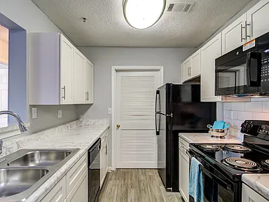 Forest Glen Apartments