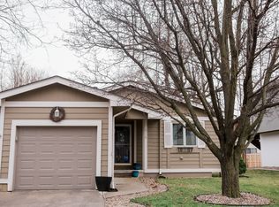 6110 S 77th St, Ralston, NE 68127