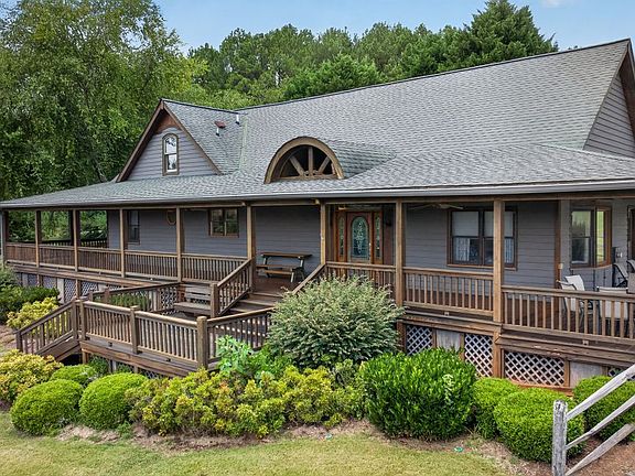 2nd image of 441 State Road 1541
