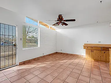 7931 E Malvern Pl — Photo 8