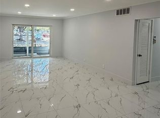 2250 NE 66th St #1504, Fort Lauderdale, FL 33308